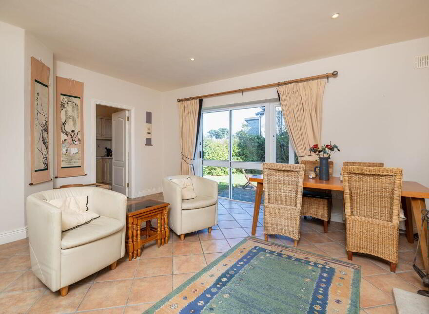 8 Southbay Point, Rosslare Strand, Y35XY59