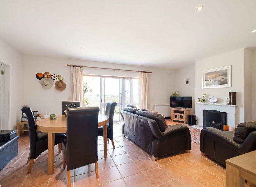 38 Southbay Point, Rosslare Strand, Y35PC56