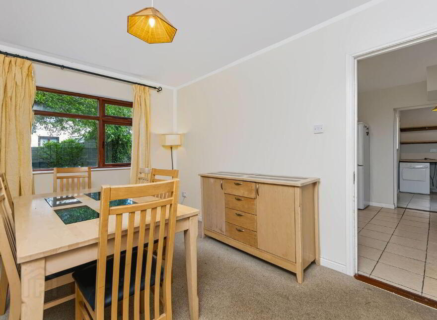 8 Cromwellsfort Avenue, Mulgannon, Mulgannon, Y35N2E0