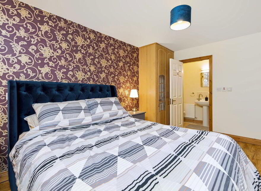 4 Meadow Close, Whitebrook, Y35R6E8