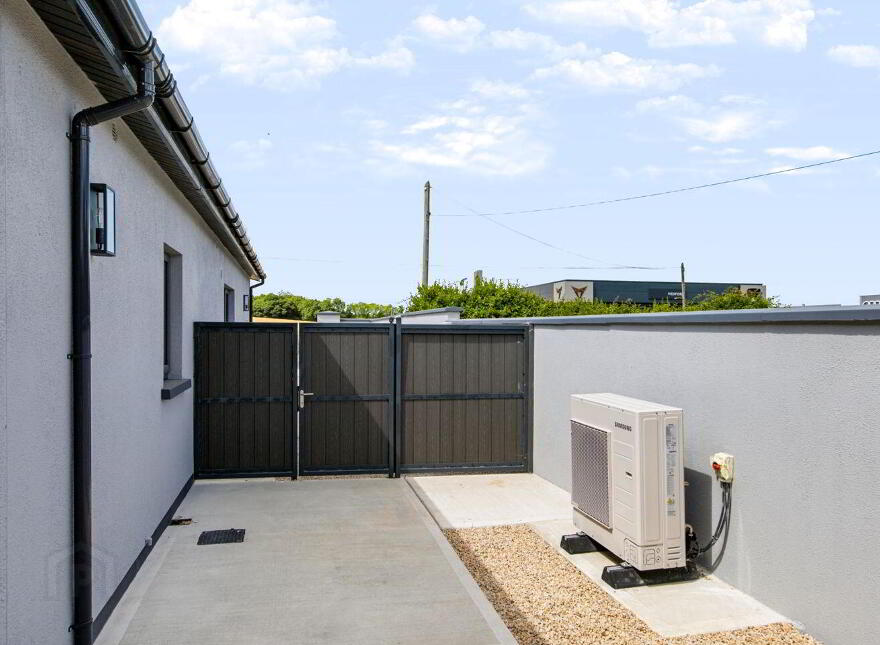 Thislldome, Ardcavan, Wexford Town, Y35W1W6