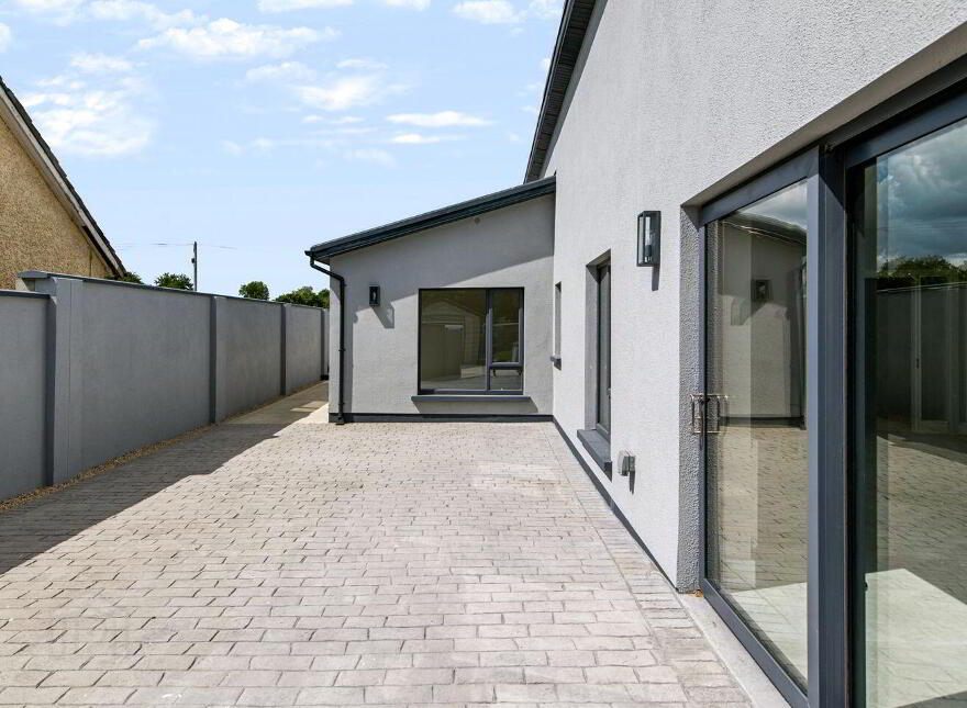 Thislldome, Ardcavan, Wexford Town, Y35W1W6