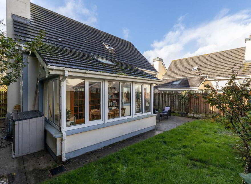 12 Woodbrook, Southfields, Rosslare Strand, Y35YD78