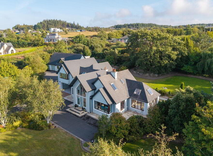Shelmaliere Commons, Barntown, Barntown, Y35A3V9 photo