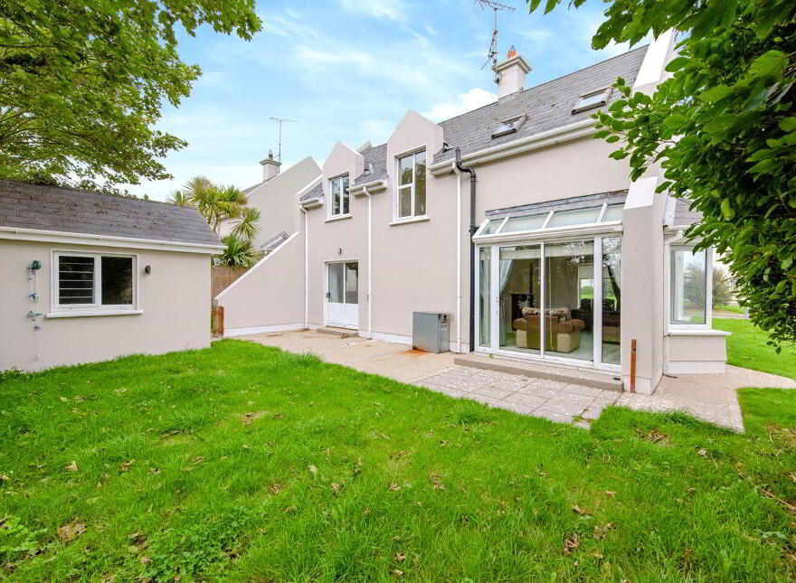 9 Lakeside, Our, Our Lady's Island, Y35R239