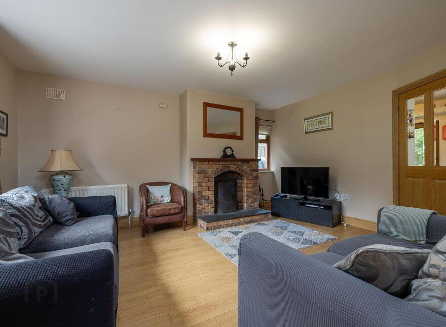 2 The Millrace, Blackwater, Blackwater, Y21N562