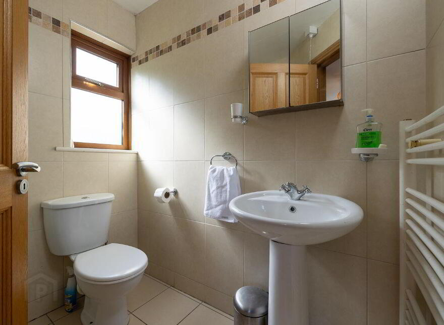 2 The Millrace, Blackwater, Blackwater, Y21N562