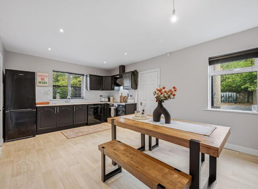 25 Arduain, Enniscorthy, Y21Y8W3