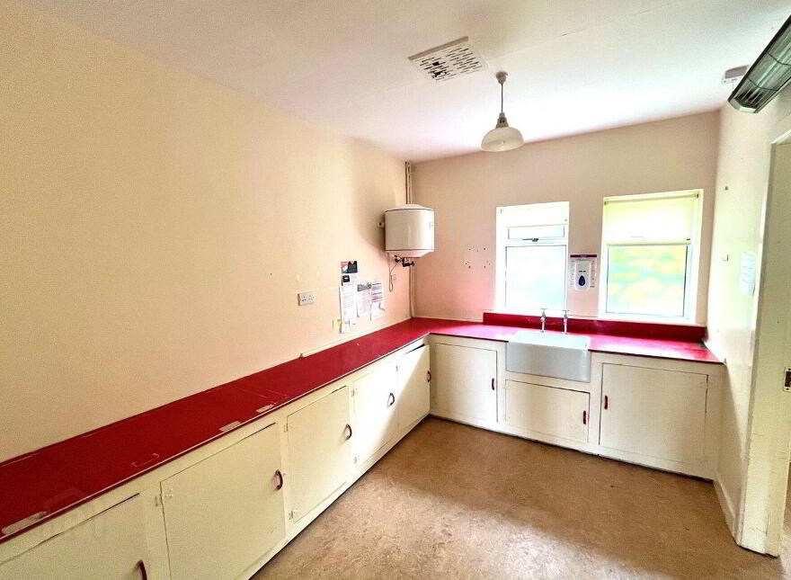 Former Bree Health Centre, Clonroche, Y21CD76