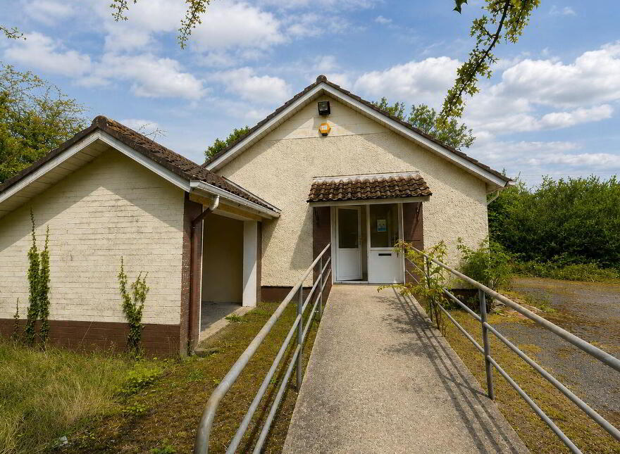Former Bree Health Centre, Clonroche, Y21CD76