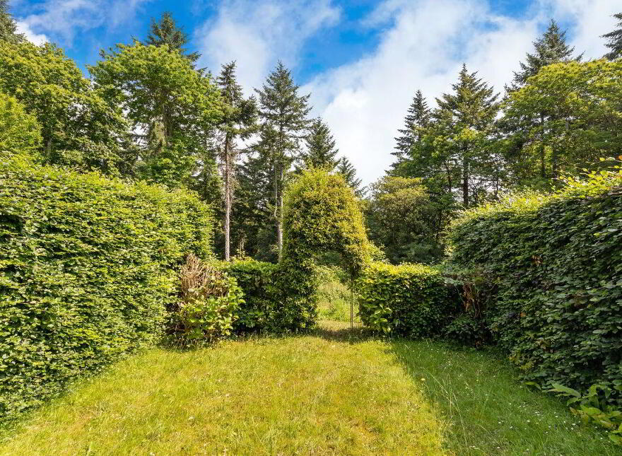 3 Glanmore Castle, Devils Glen, County, Ashford, A67AH77