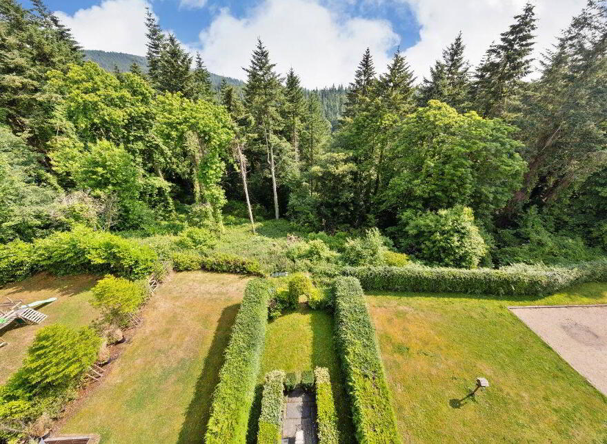 3 Glanmore Castle, Devils Glen, County, Ashford, A67AH77
