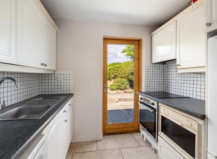 6 Monk's Glade, Blainroe, Blainroe, A67C568