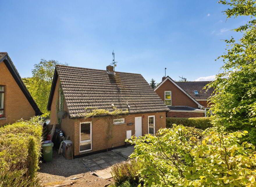 6 Monk's Glade, Blainroe, Blainroe, A67C568