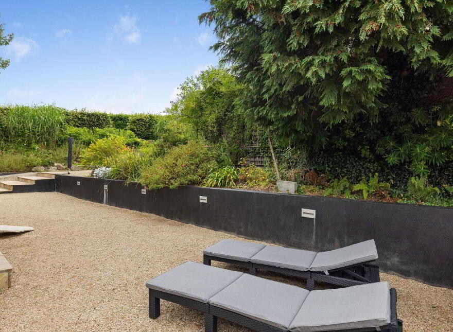 Tanglewood, Ballard Lower, Kilbride, A67WV77