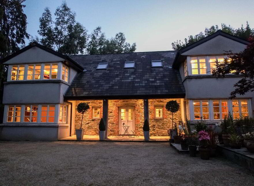 Tanglewood, Ballard Lower, Kilbride, A67WV77