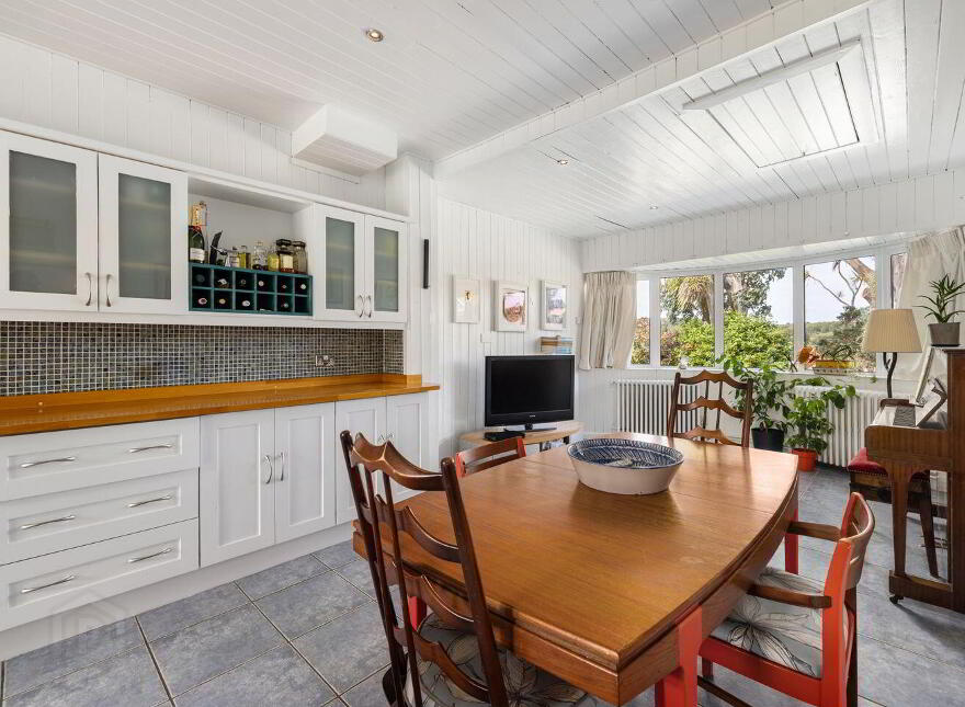 Roselli, Cornagower, Brittas Bay, A67XE37