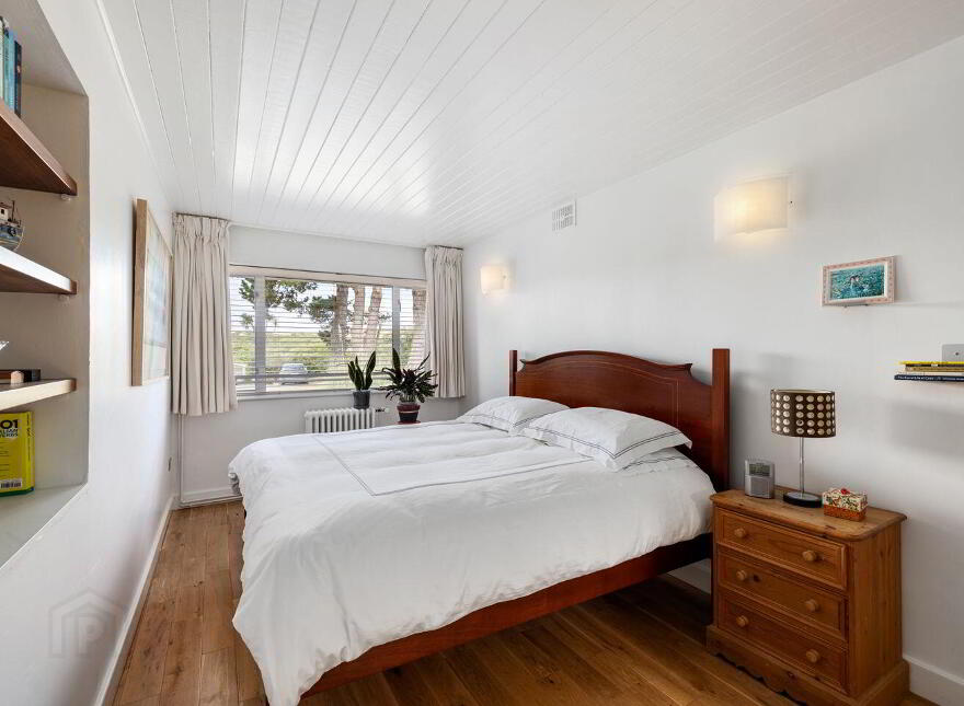Roselli, Cornagower, Brittas Bay, A67XE37