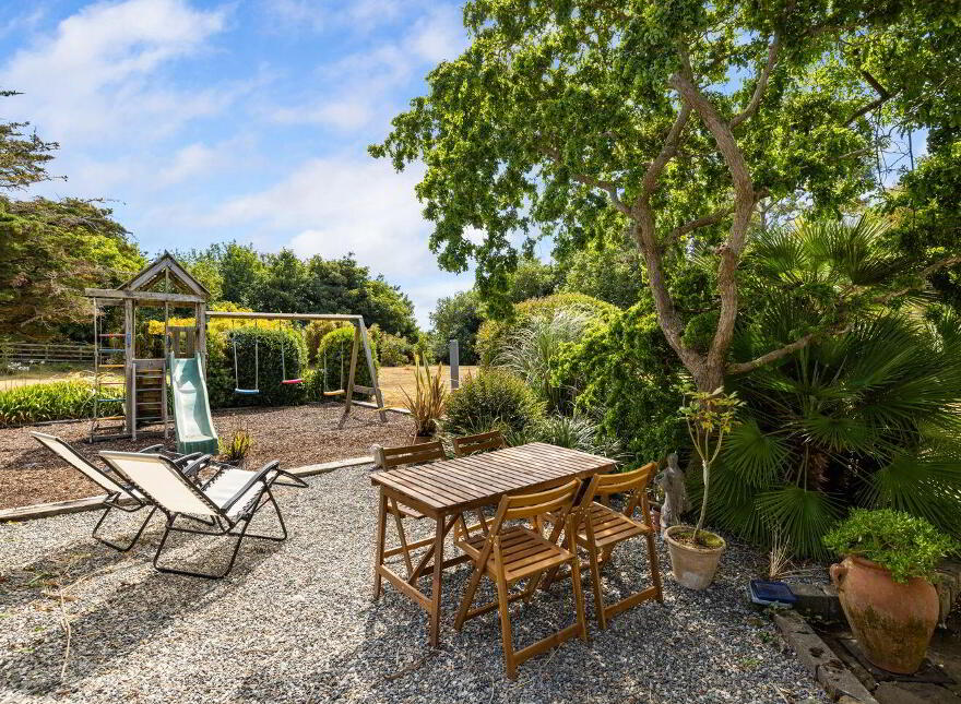 Roselli, Cornagower, Brittas Bay, A67XE37