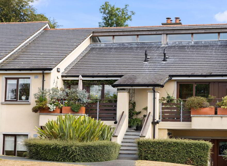 29 Druids Court, Druids Glen, Newtownmountkennedy, A63W027 photo