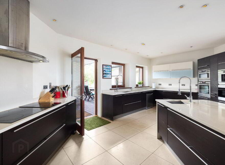 Copper Hill, 7 Rathmichael Haven, Rathmichael, D18A0E1