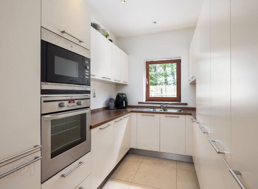 Copper Hill, 7 Rathmichael Haven, Rathmichael, D18A0E1