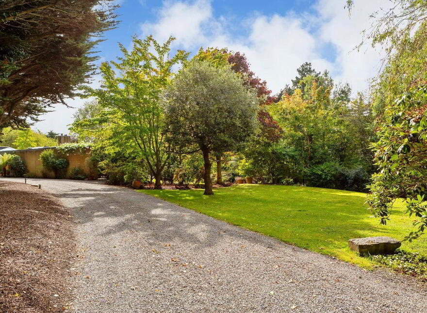 Glencarrig, Falls Road, Shankill, Shankill, D18X2T8