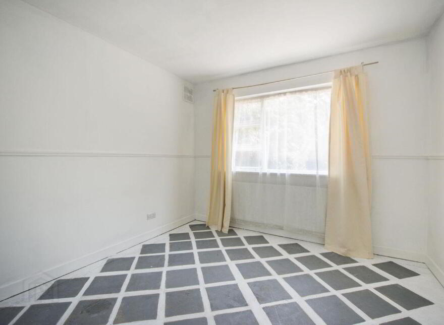 Lavender Cottage, Quill Road, Kilmacanogue, A98KN81