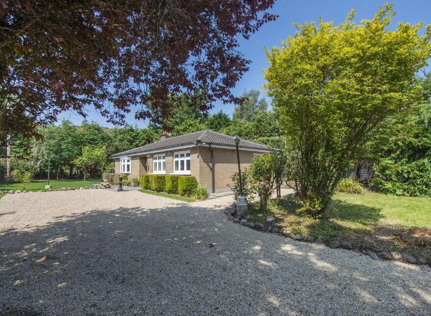 Lavender Cottage, Quill Road, Kilmacanogue, A98KN81