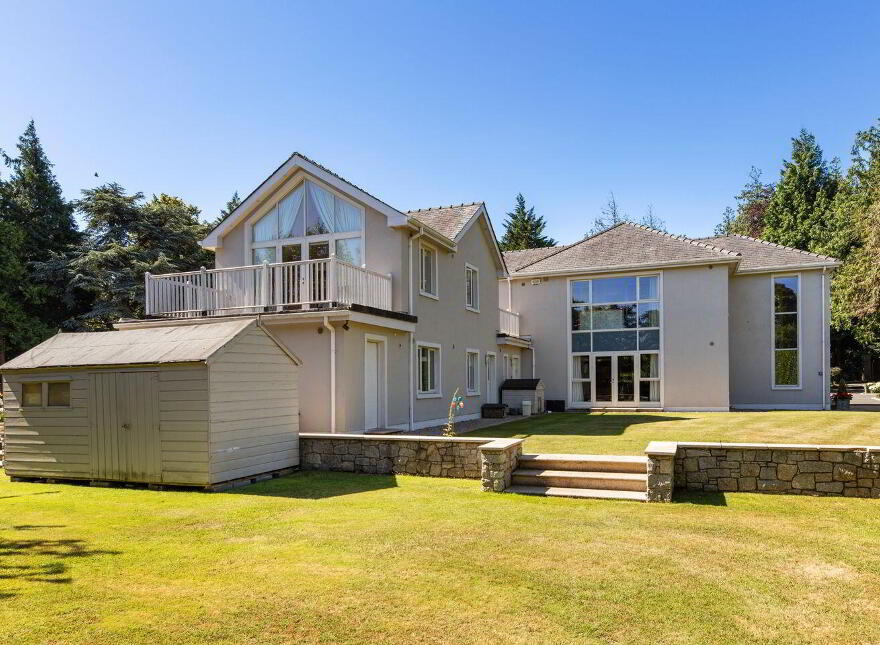 Hazeldene, Falls Road, Shankill, Shankill, D18W3C2