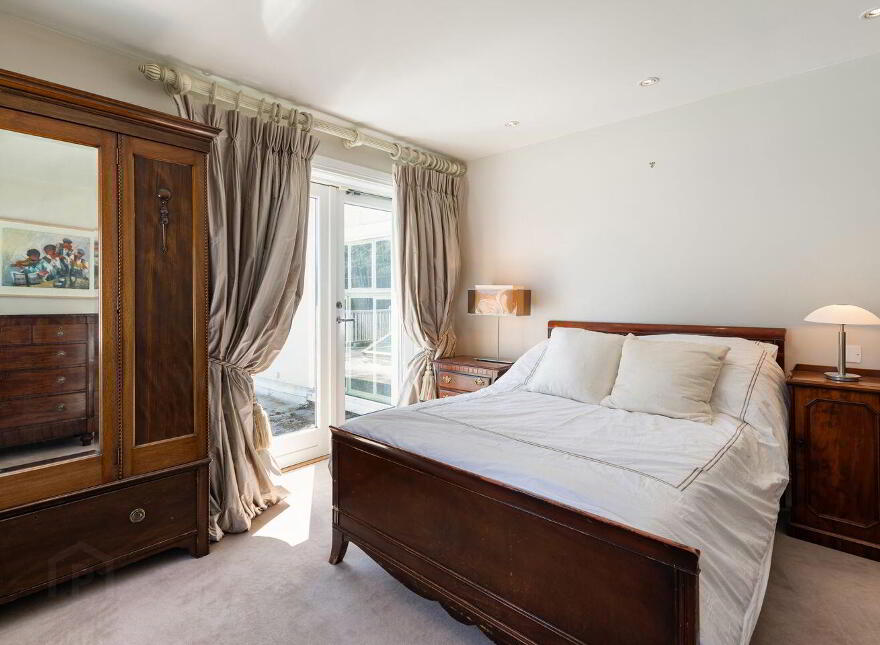 Hazeldene, Falls Road, Shankill, Shankill, D18W3C2