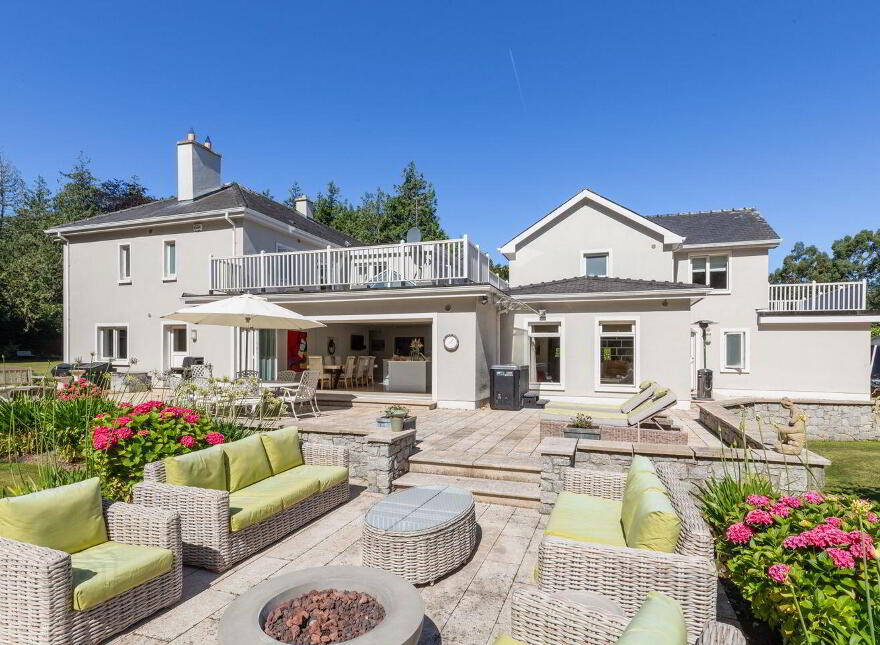 Hazeldene, Falls Road, Shankill, Shankill, D18W3C2