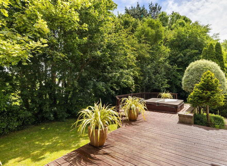 La Rochelle, Ferndale Road, Rathmichael, D18K3C6