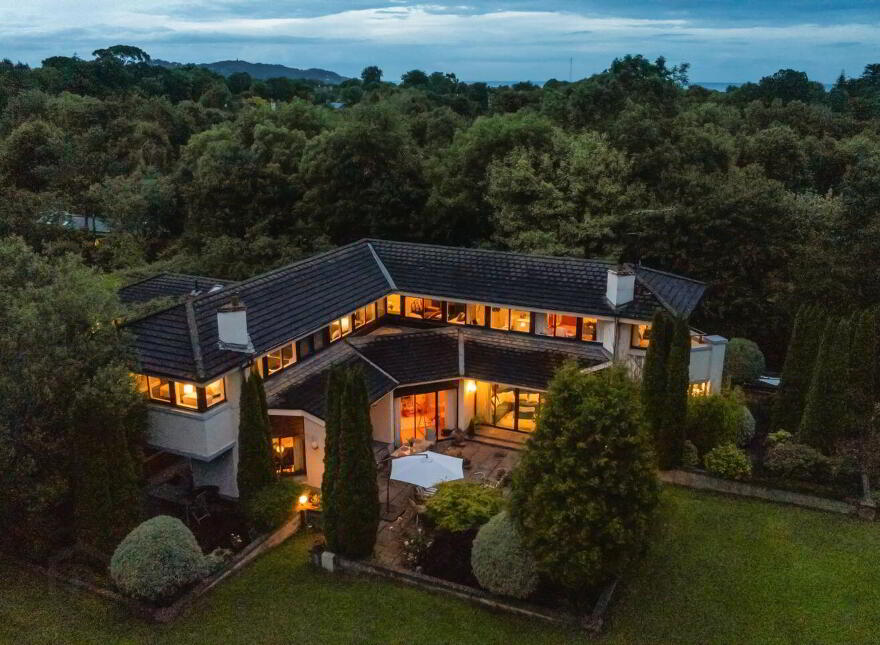 La Rochelle, Ferndale Road, Rathmichael, D18K3C6