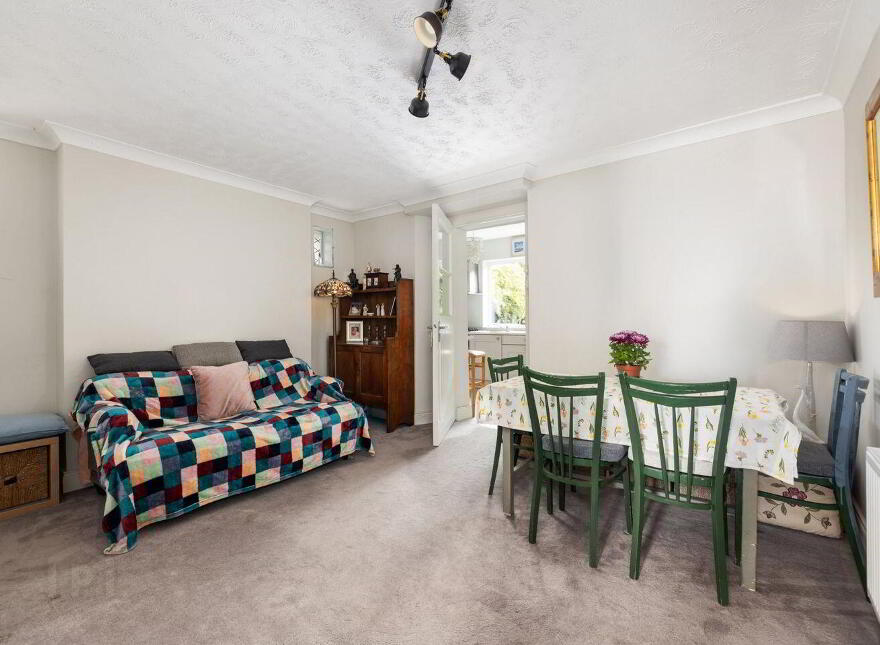 5 Brabazon Cottages, Bray, A98P046