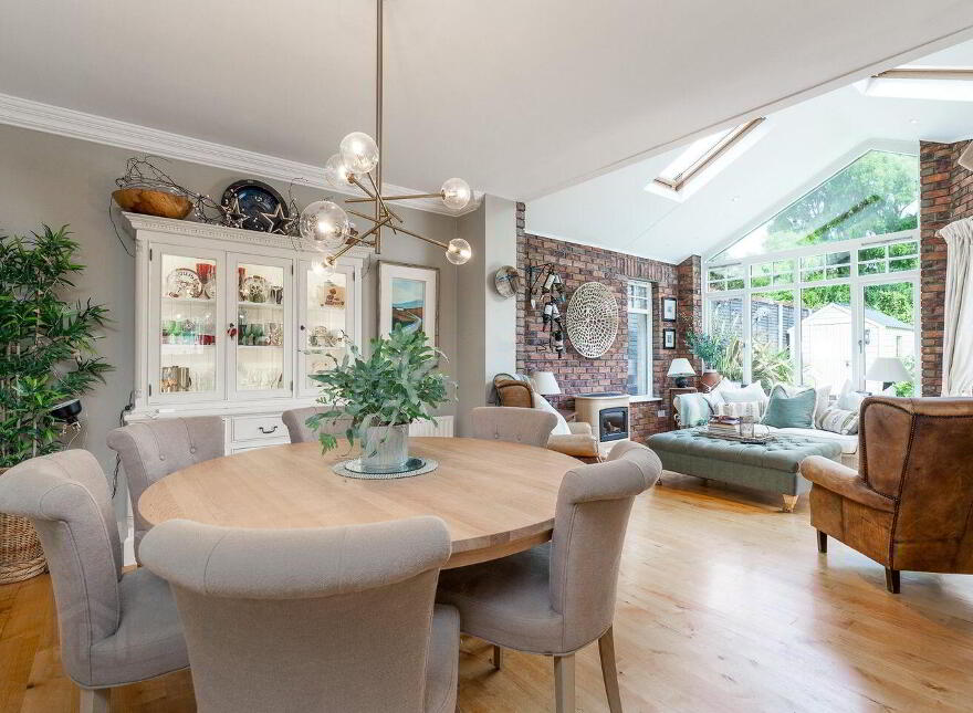 10 Kentfield, Shankill, Shankill, D18KX02