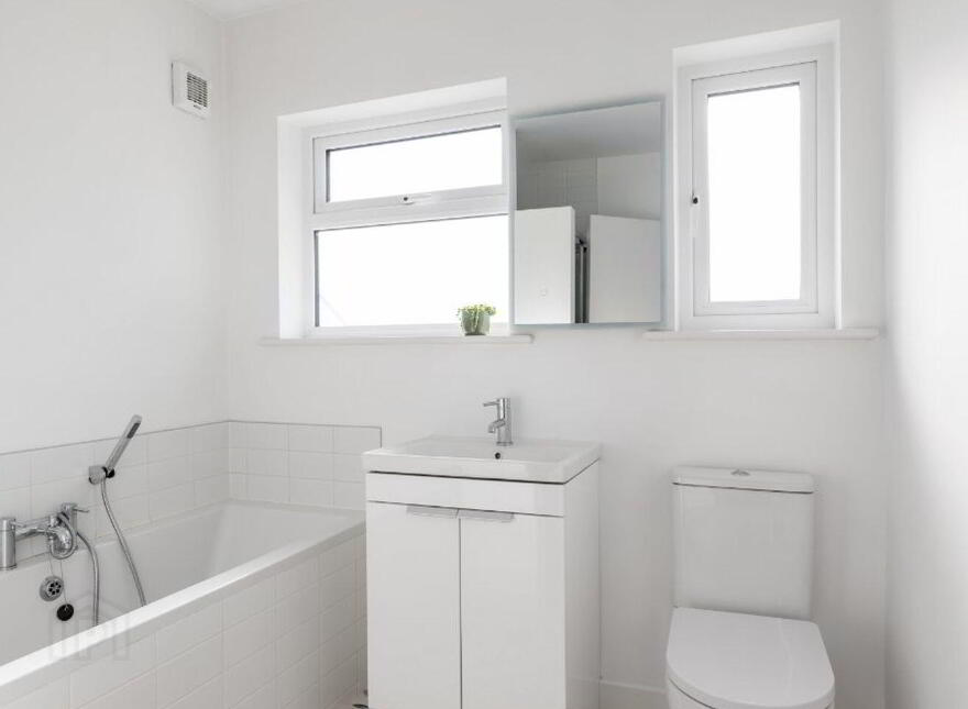 9 Aubrey Grove, Shankill, Shankill, D18PX95