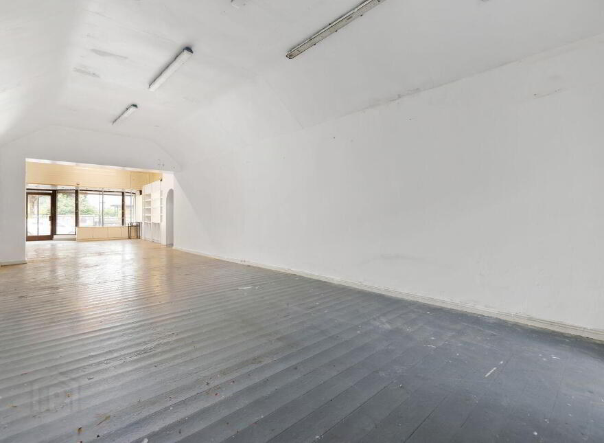 2 Church Building, Main Street, Arklow, Y14E778