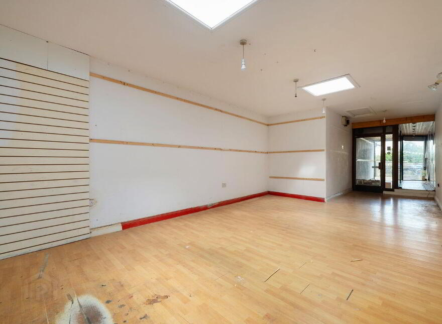 2 Church Building, Main Street, Arklow, Y14E778
