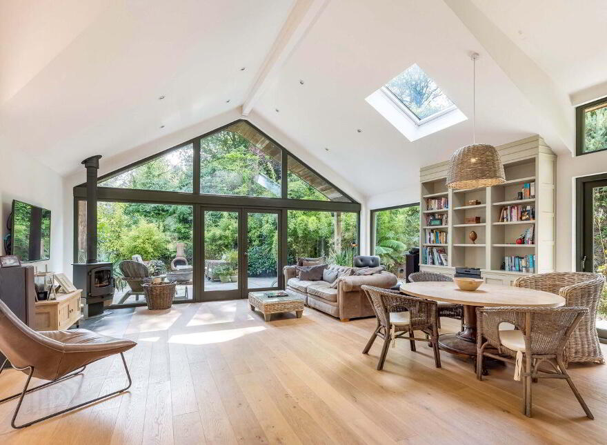 Rowan Lodge, Kilcashel, Avoca, Y14RR24