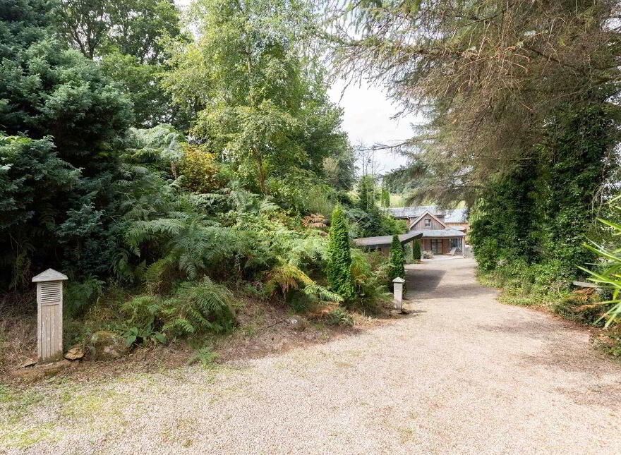 Rowan Lodge, Kilcashel, Avoca, Y14RR24
