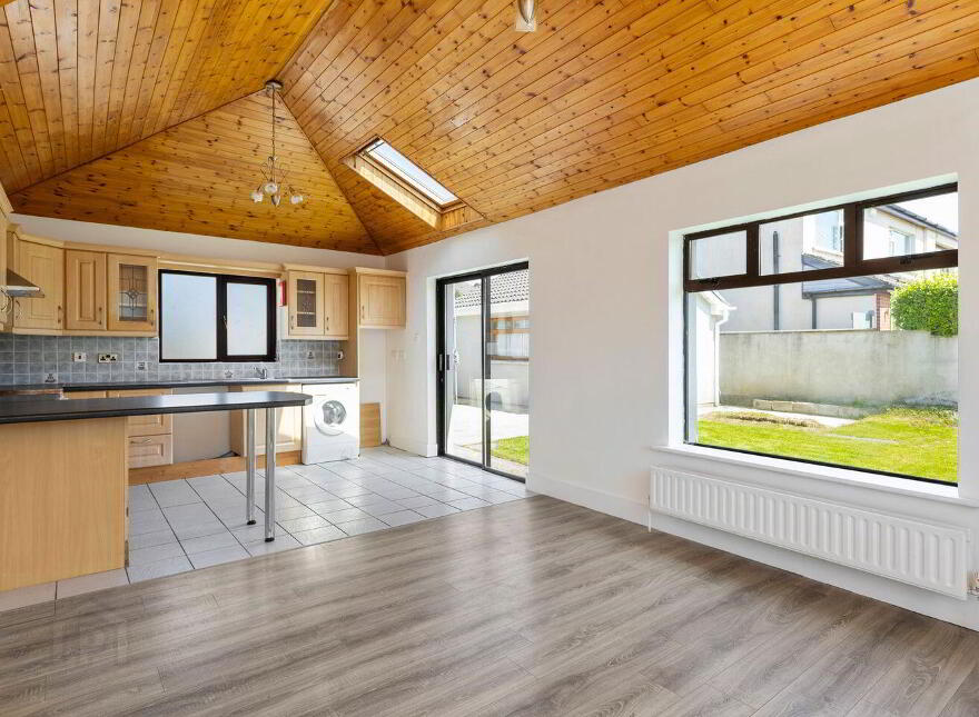 9 Croghan Heights, Arklow, Y14K886