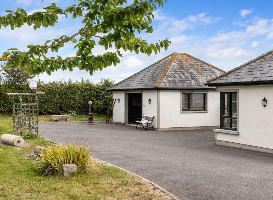Knocknadrimna, Seabank, Arklow, Y14R893
