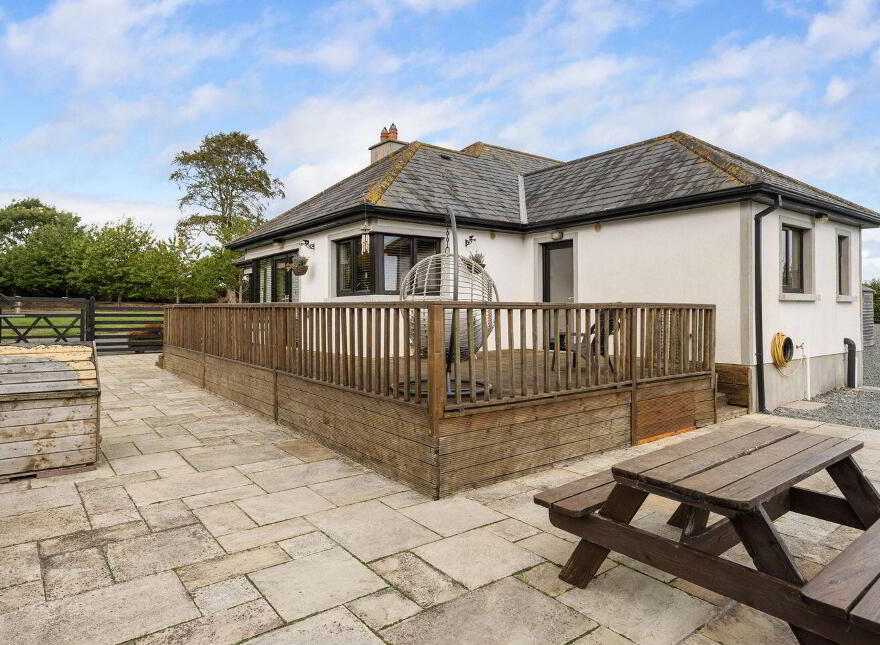 Knocknadrimna, Seabank, Arklow, Y14R893