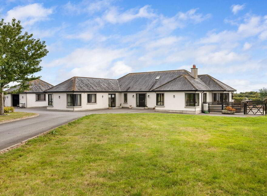 Knocknadrimna, Seabank, Arklow, Y14R893