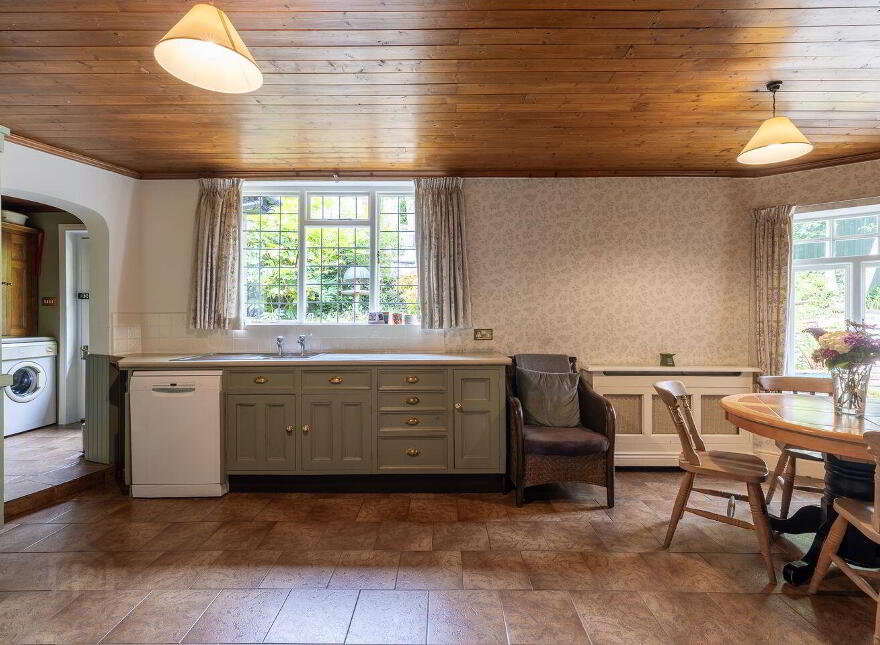 Ashley Lodge, Riverchapel, Riverchapel, Y25YX09
