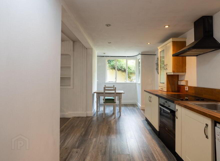 Ashley Lodge, Riverchapel, Riverchapel, Y25YX09