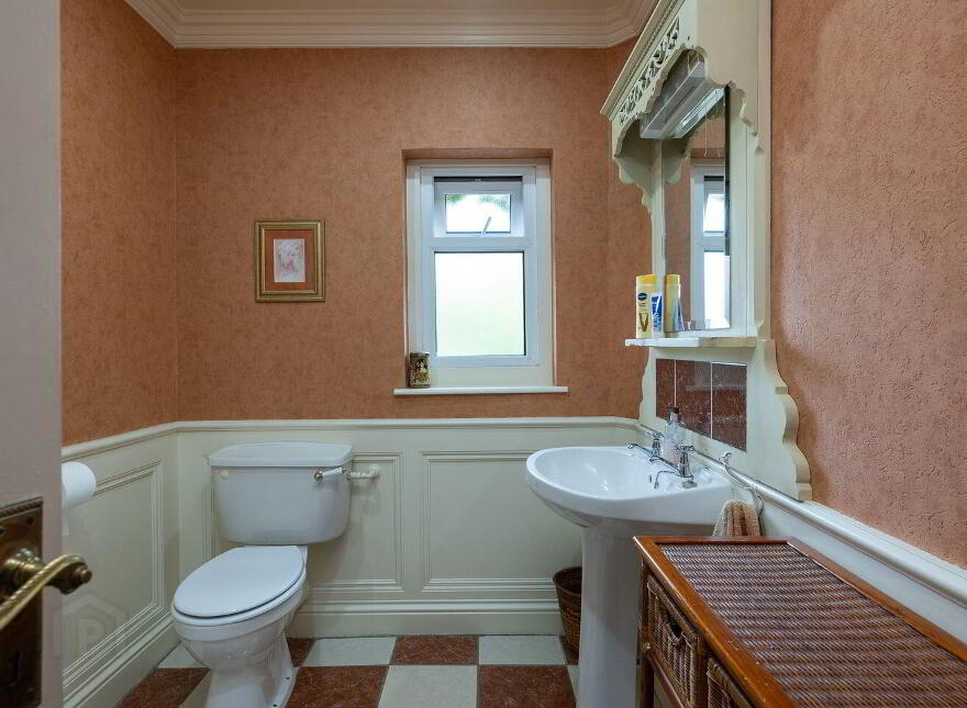 Ashley Lodge, Riverchapel, Riverchapel, Y25YX09