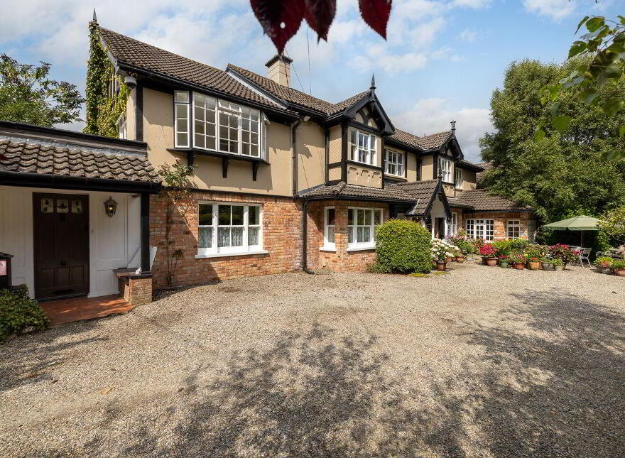 Ashley Lodge, Riverchapel, Riverchapel, Y25YX09
