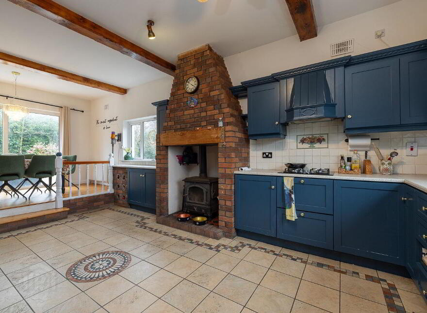The Oak Tree, Newtown, Ferns, Y21W2V0